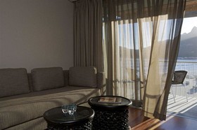 Chapmans Peak Beach Hotel