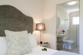 Albarosa Guesthouse