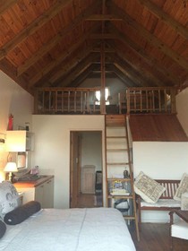 A Stone's Throw B&B