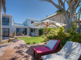 The Lookout Guest House