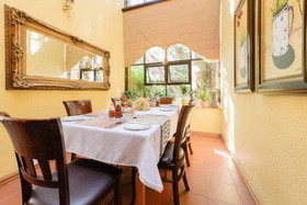 Sunward Park Guesthouse