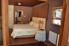 Bed and Breakfast in Hatfield