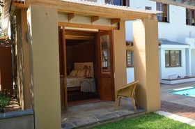 Bed and Breakfast in Hatfield