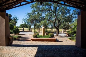 Thaba Legae Guest Lodge