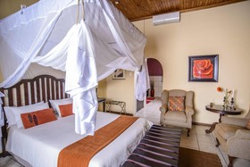 Abangane Guest Lodge