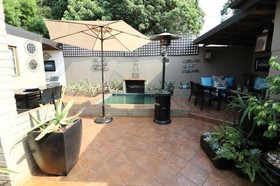 Ama Zulu Guesthouse and Safaris