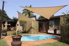 Ama Zulu Guesthouse and Safaris