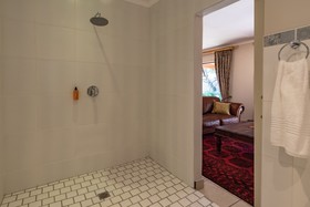 Antiqua Guest House