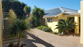 Aquarius Bed & Breakfast