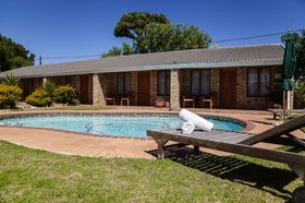 Newton Sands Guest House