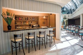 Howard Johnson Plaza by Wyndham Buenos Aires Florida Street