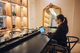 Unique Executive Central