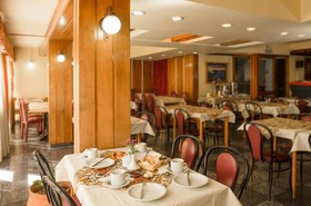 M383 Hotel Bariloche