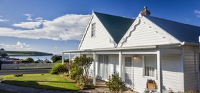 Abbeys Cottages