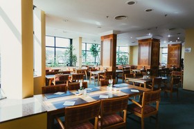 Summit Suítes Hotel Jundiaí