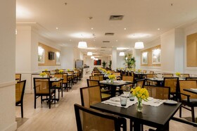 Windsor California Hotel