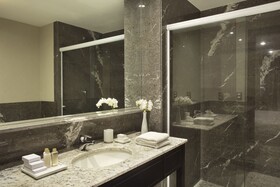 Windsor California Hotel