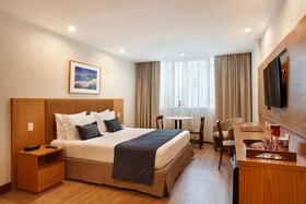 Windsor Excelsior