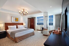 Windsor Excelsior