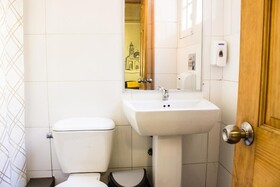 Hostal Forestal