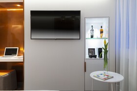 Hotel 45 by Director