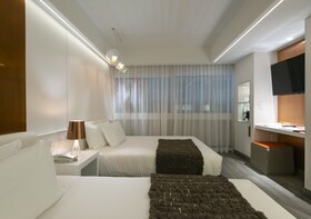 Hotel 45 by Director