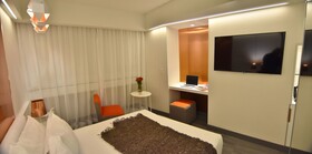 Hotel 45 by Director