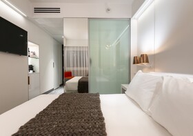 Hotel 45 by Director