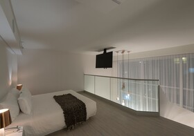 Hotel 45 by Director