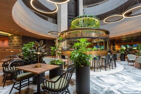 Cosmos 100 Hotel & Centro de Convenciones
