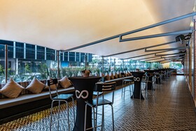 Cosmos 100 Hotel & Centro de Convenciones