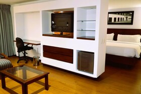 Radisson Bogota Metrotel
