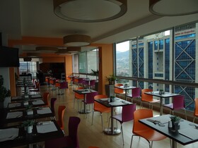 bh EL Poblado