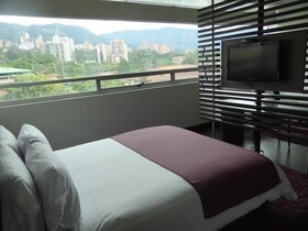 bh EL Poblado