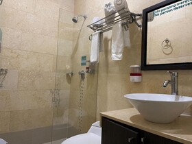 Hotel Bolivariana Plaza