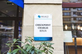 Select Hotel Berlin Checkpoint Charlie