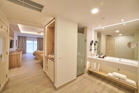 Bahia Principe Luxury Ambar