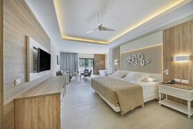 Bahia Principe Luxury Ambar