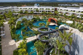 Dreams Onyx Resort & Spa