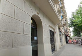 Barcelona Viladomat Apartment