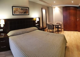 SNÖ Aragón Hills Hotel