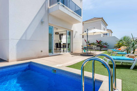 Villa Acacia