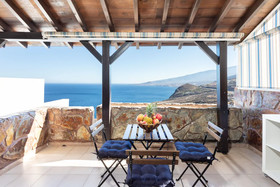 Maruja´s House by HomeLike