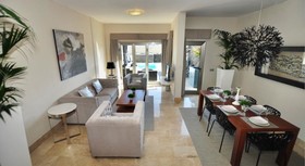 Sun Bay Villas