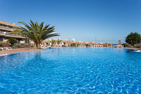 Royal Marina Golf Apartments