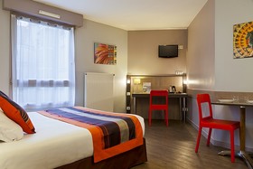 Comfort Suites Rive Gauche Lyon Centre