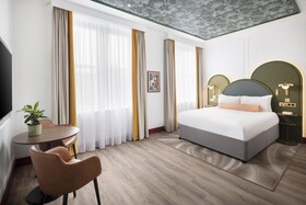 Holiday Inn Oxford Circus