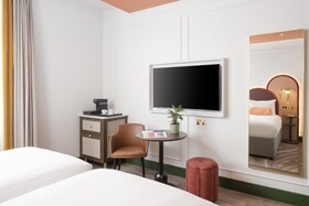 Holiday Inn Oxford Circus