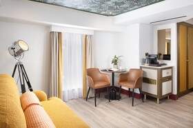 Holiday Inn Oxford Circus