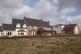 Bedford South A421 Hotel